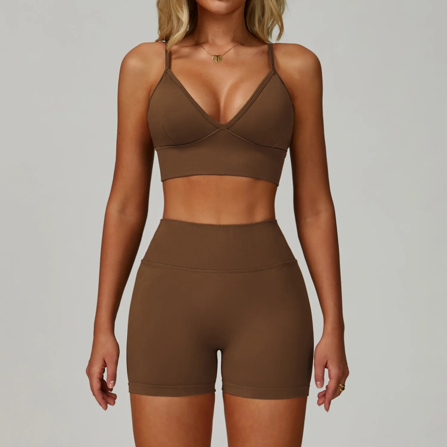 Custom LOGO women's seamless tight yoga quick-drying fitness wear outdoor running vest shorts sports two-piece set